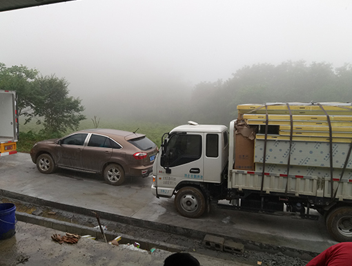 襄陽(yáng)藍(lán)莓基地冷庫(kù)